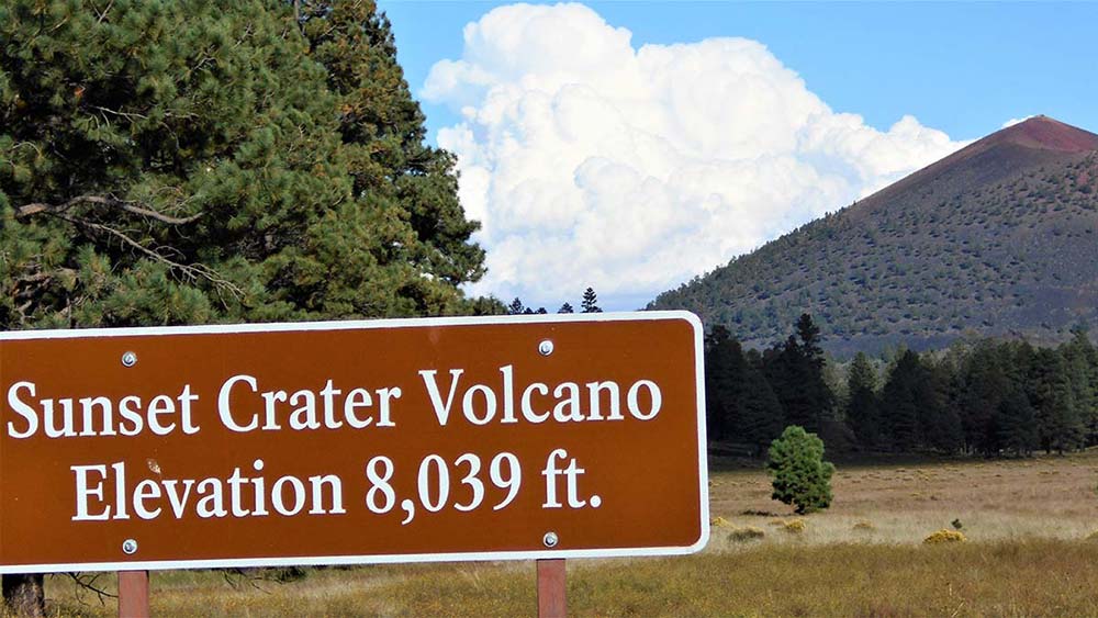 Sunset Crate Volcano Welcom Sign